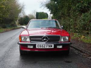 Image 2/22 of Mercedes-Benz 500 SL (1988)
