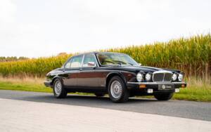 Bild 1/37 von Daimler Double Six (1992)