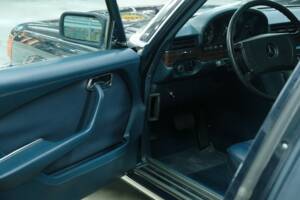 Image 22/50 de Mercedes-Benz 450 SE (1973)
