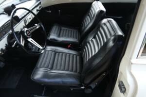 Image 3/50 of Volvo P 123 GT (1969)