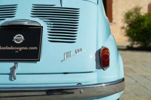Image 17/49 of FIAT 600 (1957)