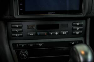 Afbeelding 24/50 van BMW 330xi (2002)