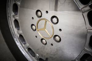 Image 35/89 of Mercedes-Benz 560 SL (1986)