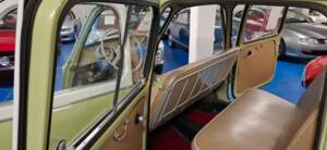 Image 32/36 of FIAT 600 D Multipla (1964)