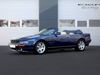 Aston Martin V8 Volante