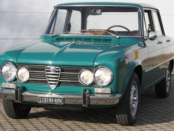 Alfa Romeo Giulia Classic Cars For Sale - Classic Trader