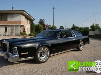 View Lincoln Continental Mark 4 1974 Background