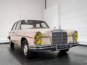 Mercedes Benz 280 Classic Cars For Sale Classic Trader