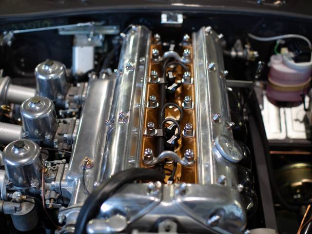 Jaguar E-Type 4.2