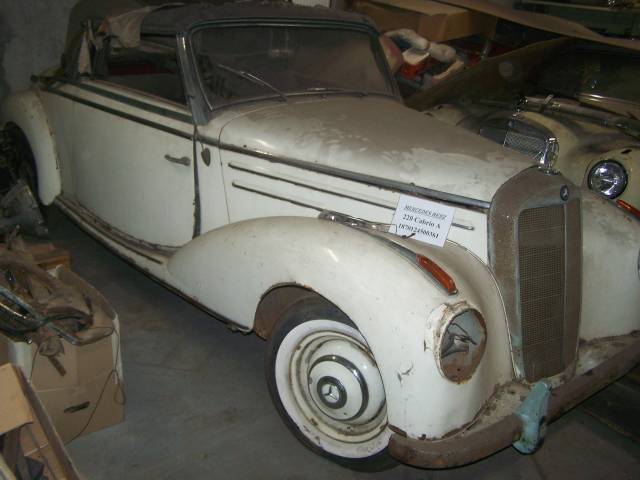 Mercedes-Benz 220 Cabriolet A