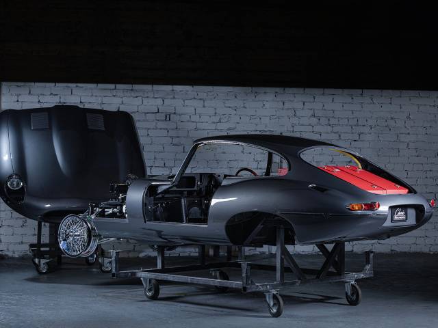 Jaguar E-Type 4.2