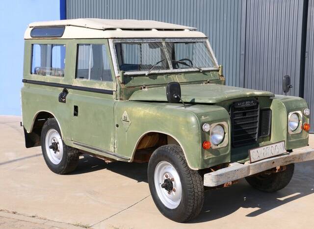 Image 1/7 of Land Rover 88 (1979)