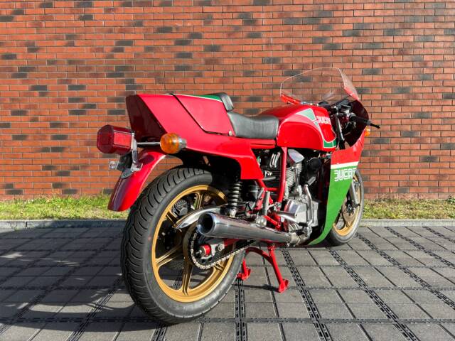 Ducati 900 MHR