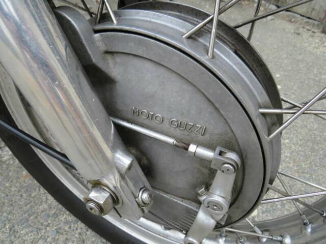 Moto Guzzi V7 Sport