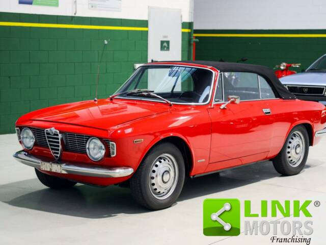 Imagen 1/10 de Alfa Romeo Giulia 1600 GTC (1965)