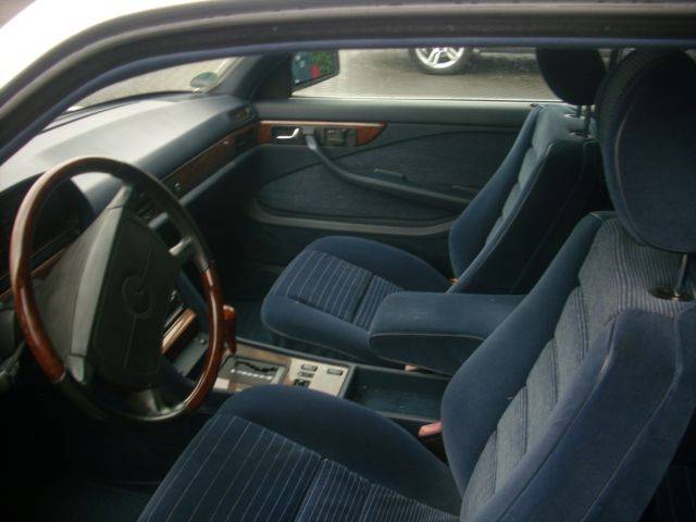 Mercedes-Benz 560 SEC