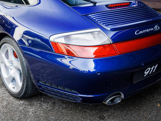 Porsche 911 Carrera 4S