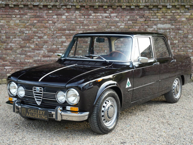 Image 1/50 of Alfa Romeo Giulia Super 1.3 (1973)