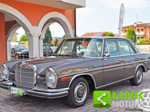 Bild 1/10 von Mercedes-Benz 280 SE (1970)