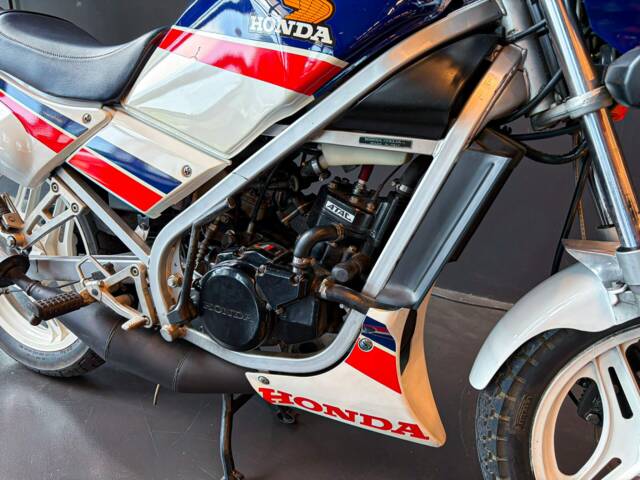 Honda NS 125F