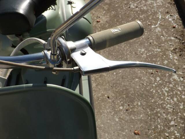 Piaggio Vespa 125