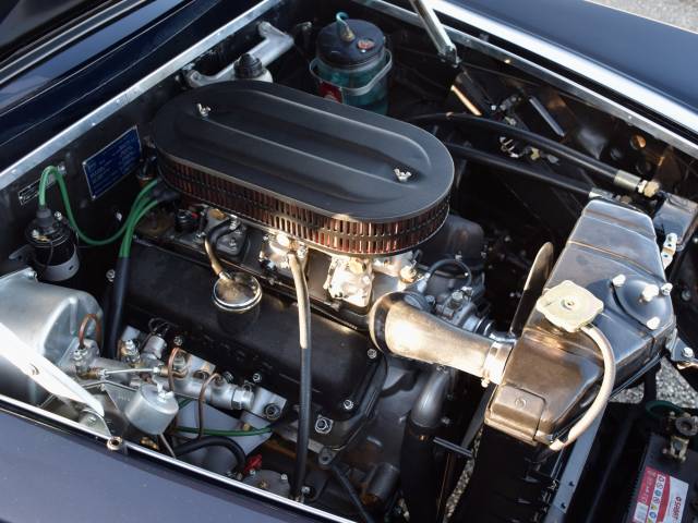 Lancia Flaminia GT 3C 2.5 Convertible - Lancia Flaminia Convertible 2.5L 3 C completely restored