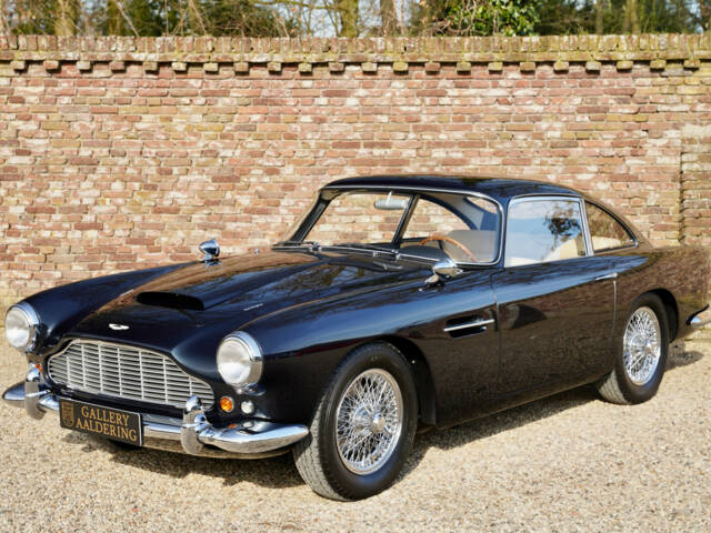 Bild 1/50 von Aston Martin DB 4 (1961)