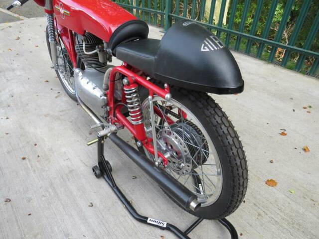 Gilera 175 Extra Rossa