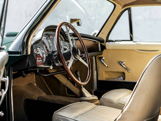 Aston Martin DB 2/4 Mk III