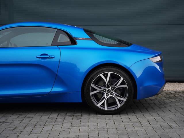 Alpine A 110
