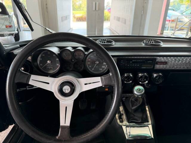 Alfa Romeo 2000 GTV