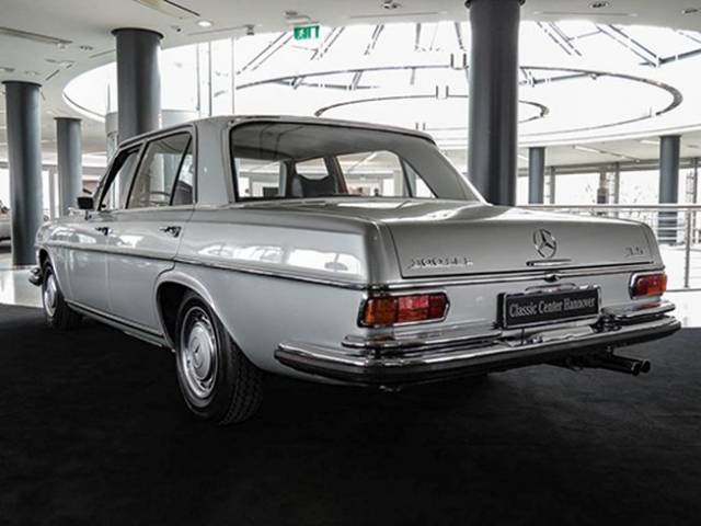 Mercedes-Benz 300 SEL 3.5