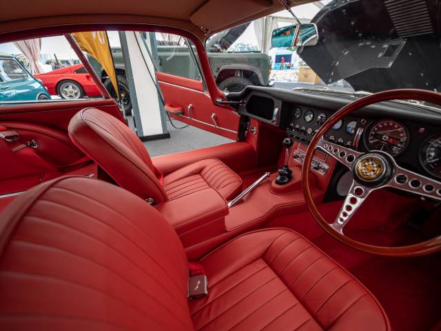 Jaguar E-Type 4.2