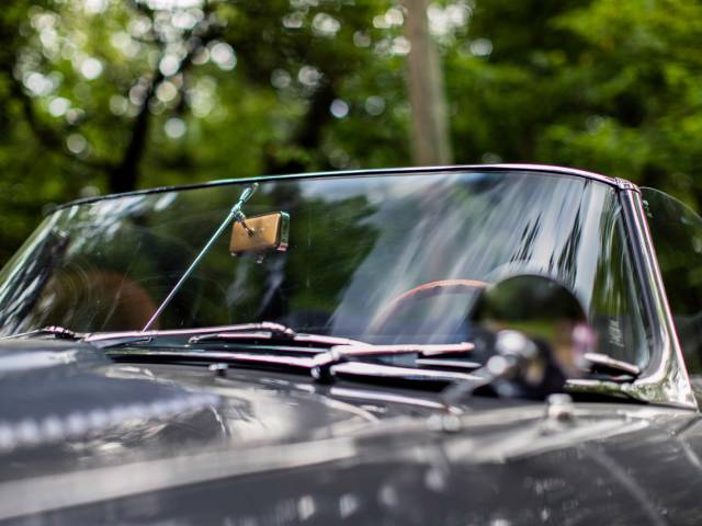 Jaguar E-Type 3.8