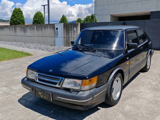 Image 1/25 of Saab 900 Turbo 16V (1992)
