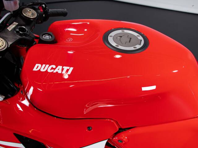 Ducati Desmosedici RR