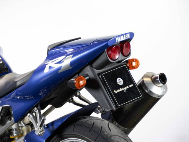 Yamaha YZF 1000 R1
