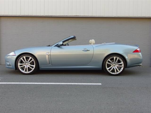 Immagine 1/100 di Jaguar XKR (2008)