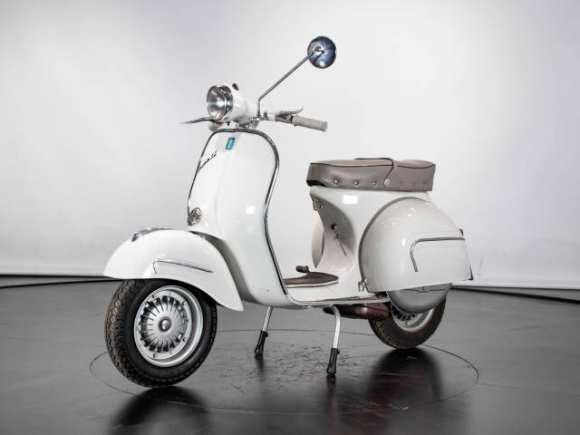 Piaggio Vespa 160 GS