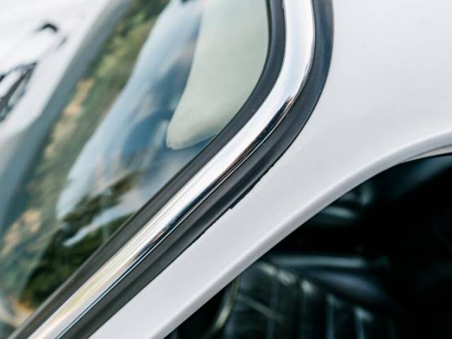 Porsche 911 2.2 E