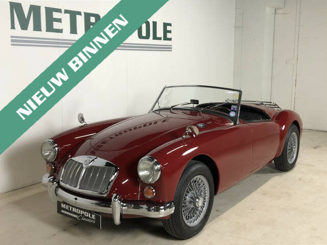 Image 1/25 of MG MGA 1600 (1959)