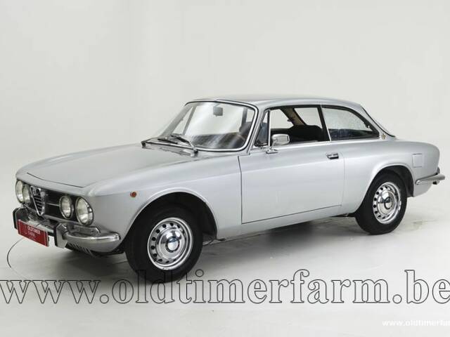 Immagine 1/15 di Alfa Romeo 1750 GT Veloce (1971)