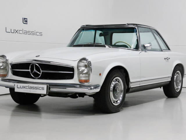 Image 1/31 of Mercedes-Benz 280 SL (1968)