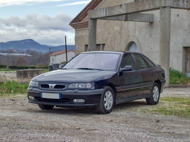 Bild 1/6 von Renault Safrane 2.5i (1999)
