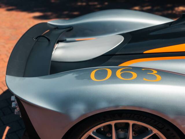 Aston Martin Valkyrie AMR Pro