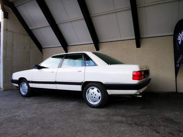 Audi 100 - 2.3 quattro