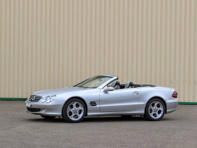 Image 1/26 of Mercedes-Benz SL 500 &quot;Edition 50&quot; (2005)