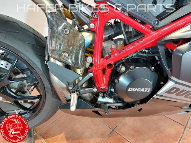 Ducati 848 EVO