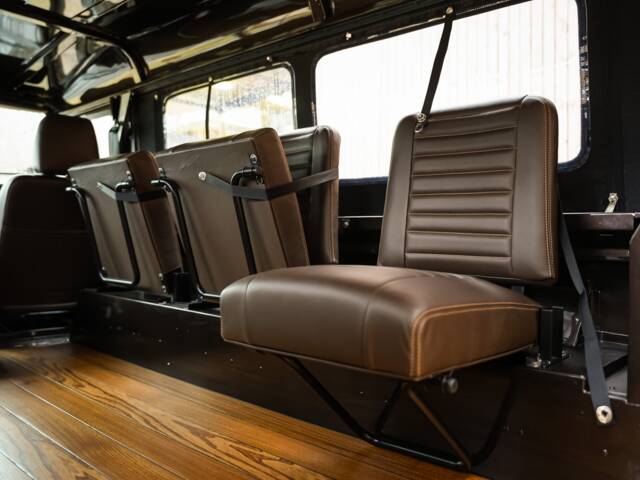 Land Rover 110