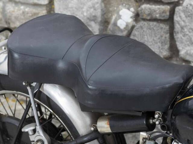 Vincent Black Shadow C